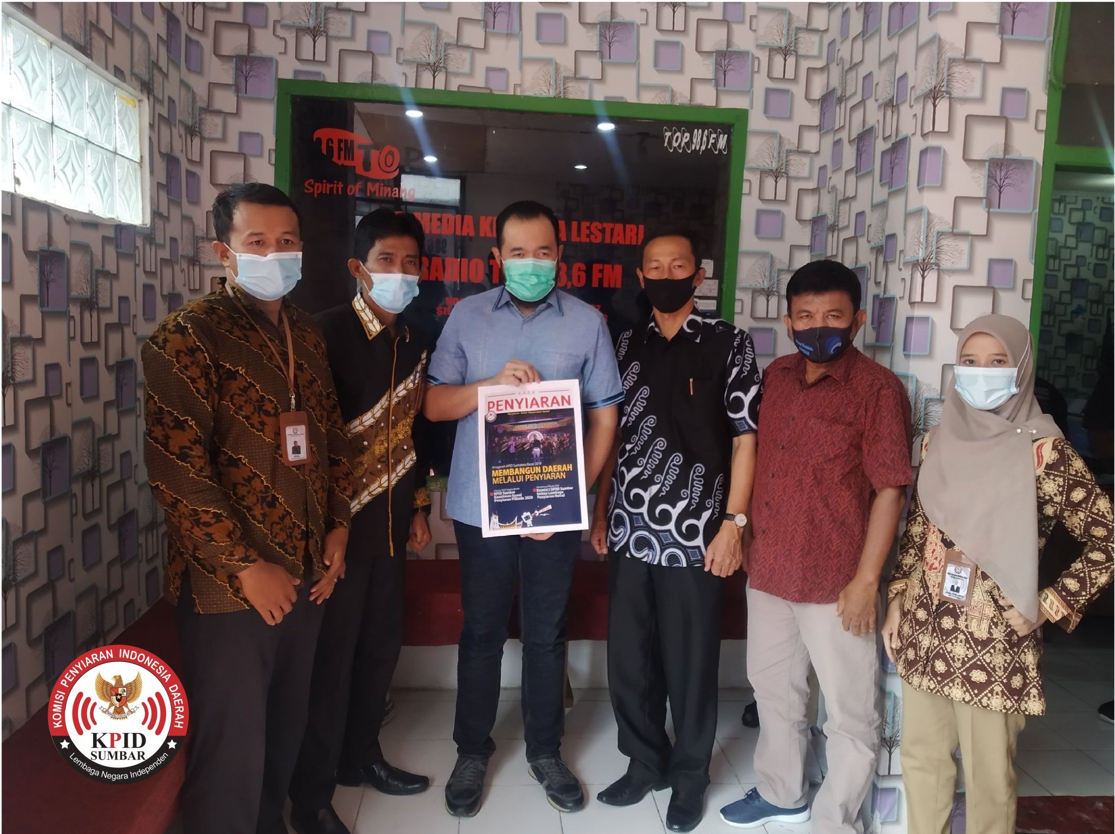 Talkshow Edukasi Covid-19 : Perkembangan Pandemi Covid-19 Setelah Pemberlakuan New Normal Di Kota Padang Panjang